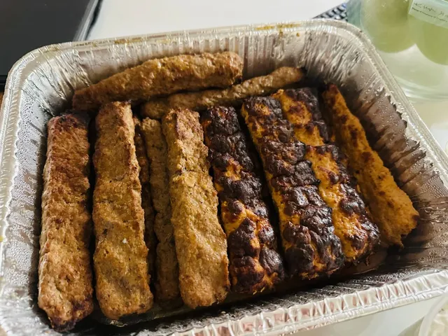 Huge & Delicious Kebabs in LA – Original Kebab Factory 🥙🔥