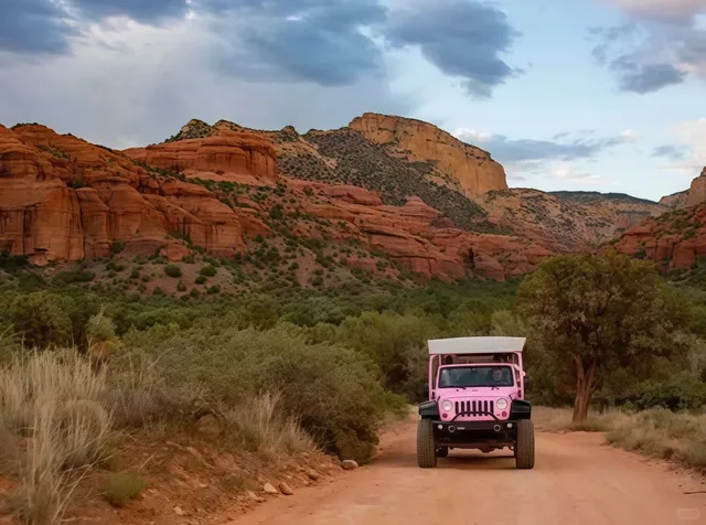 🔥 Heatwave Alert! Sedona Pink Jeep Adventure