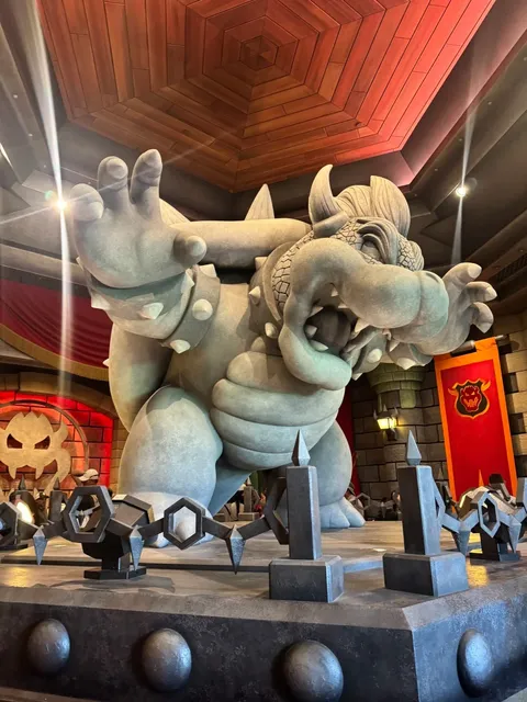 🇺🇸 Did LA Universal Studios Eat a Preservative? It Hasn’t Aged a Day