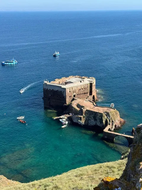 🇵🇹 ​​Berlengas Islands: Lisbon's Hidden Glass-Water Paradise​​ 🗺️🏊