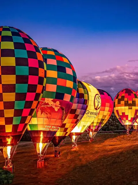 Hot Air Balloon Romance Near Chicago 🎈✨​​