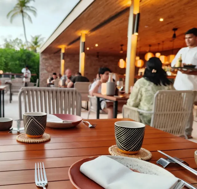 Maldives 🇲🇻 Patina-Fari Beach Club