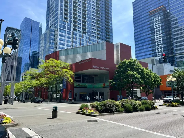 Seattle | Bellevue Arts Museum