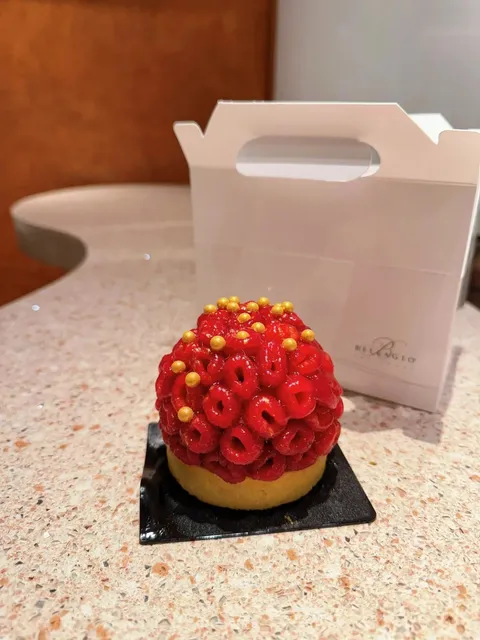 Eating My Way Through Las Vegas! 🚶♀️🍽️