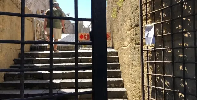 Castello di Lombardia: Sicily's Sky-High Medieval Fortress 🏰