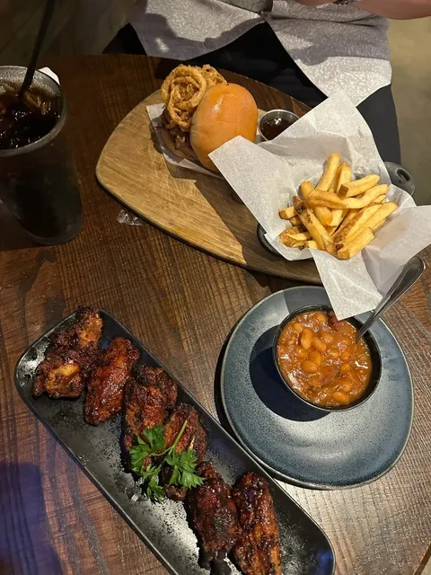 🏙️ Is this the so-called “empty city” of the human world…? 👻