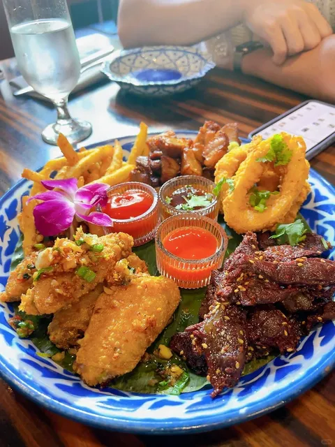 San Francisco Food | Super Delicious Thai Cuisine!