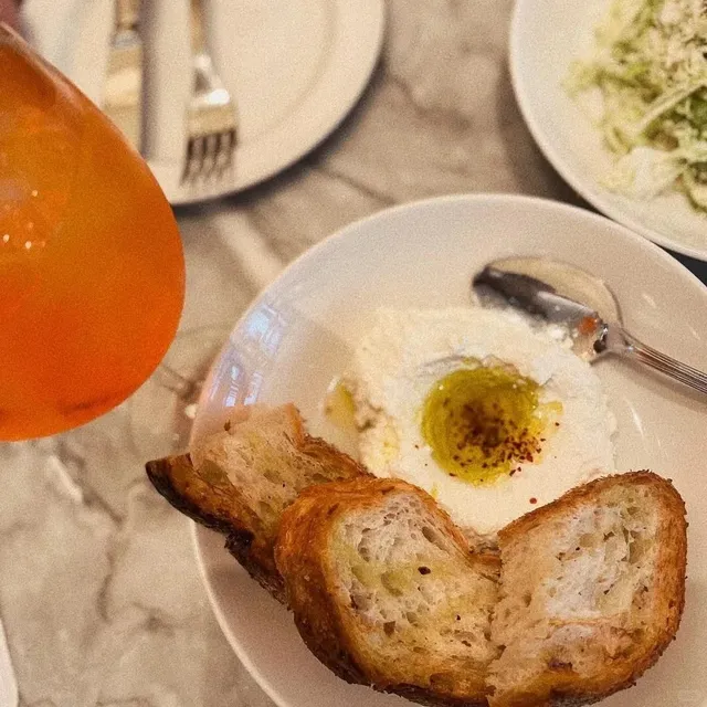 La Pecora Bianca 🐑 | A Cozy & Chic Italian Escape in NYC