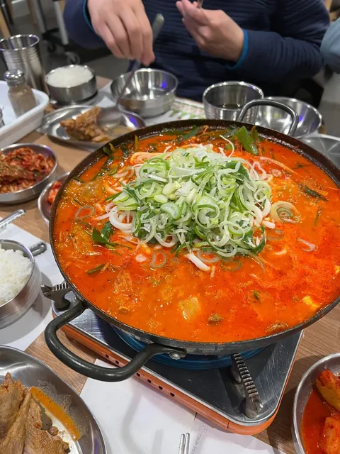 Tripe, Sausage & Intestine Hotpot ！！🍲🔥