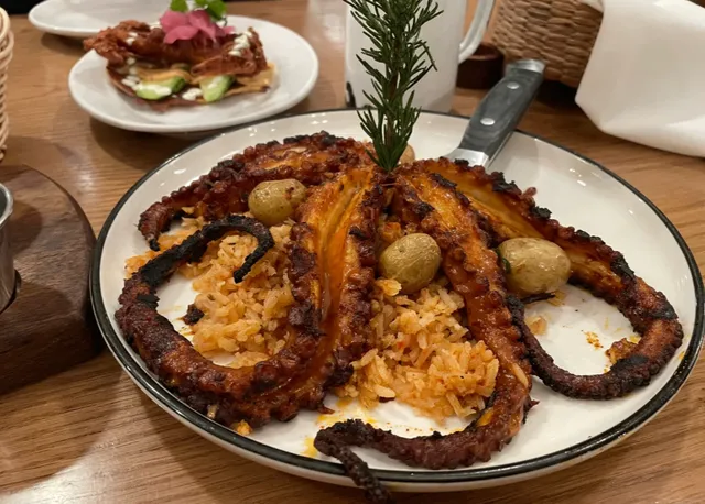 A Restaurant That Stole My Heart at First Sight