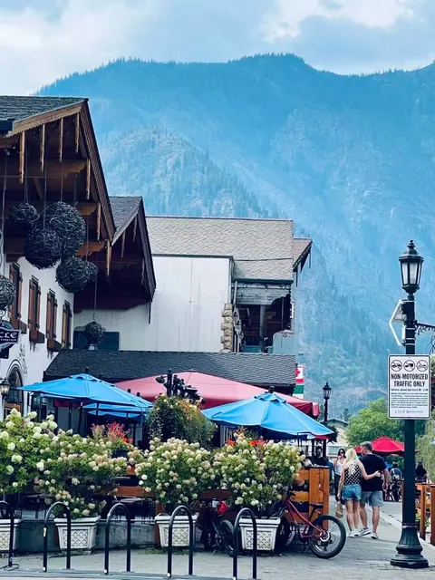 🇺🇸 Summer in Leavenworth, the German Village 🏡🌞