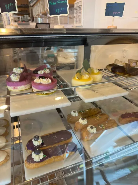 Atlanta's Sea Salt Rolls, Large Flan & Canelés 🥐✨