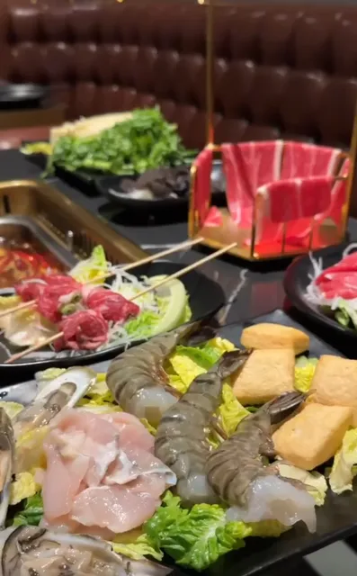 Sushi hot pot restruant  in  NY--Raosu