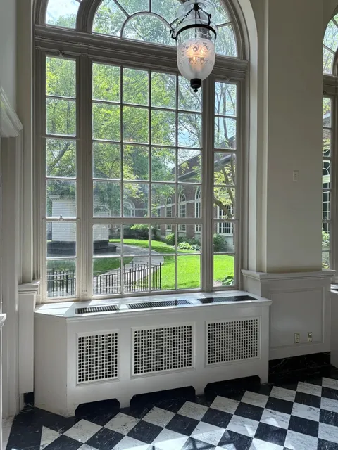 🇺🇸 Detroit: The Unexpected "Old Money" Photoshoot Destination