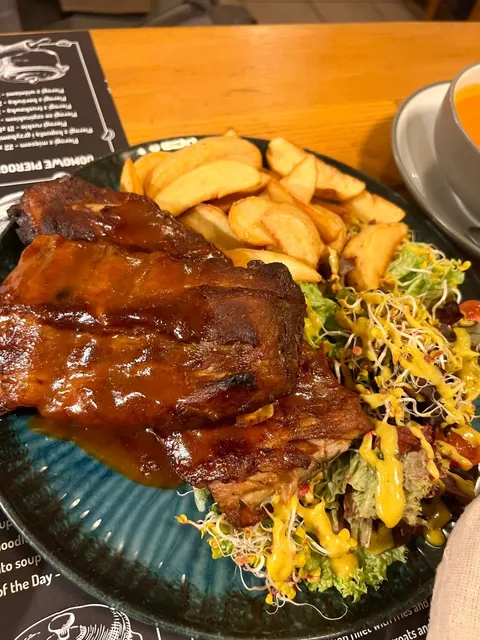 Kraków's Best Budget-Friendly Polish Food! 🇵🇱🍽️