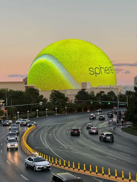 Las Vegas 2-Day 3-Night Itinerary – No Car Needed! 🎰✨