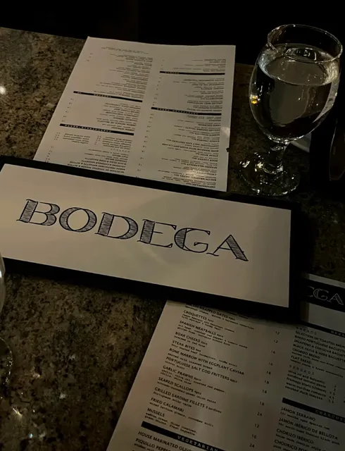 Edmonton Food Adventure | The BEST Paella in Town!