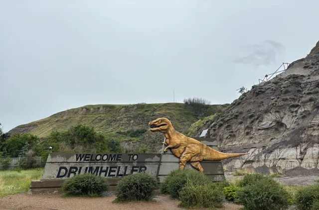 Saskatoon ➡️ Calgary🇨🇦 Drumheller Saskatoon ➡️ Calgary🇨🇦 Drumhelle