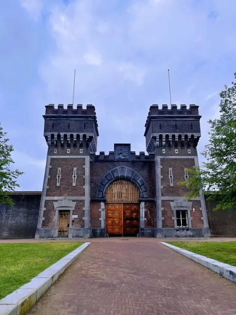 🇳🇱 The Hague: Your Escape from the Hustle & Bustle