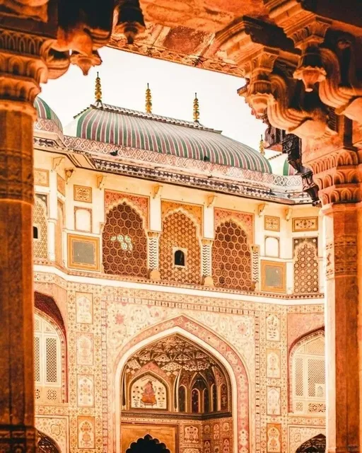 Amber Fort: Rajasthan's Golden Crown