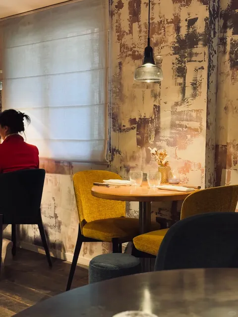 Dining | Paris 🌟 Michelin-Starred New Year’s Feast