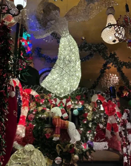 🎄 Must-Visit Christmas Atmosphere Restaurant in New York 🌟