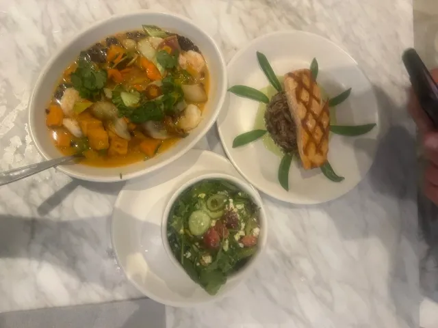 Healthy & Delicious Food in Miami! 🥑🍤