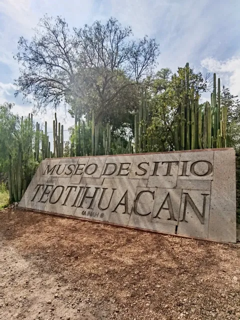 The Lost Mayan Civilization: The Pyramids of Teotihuacán