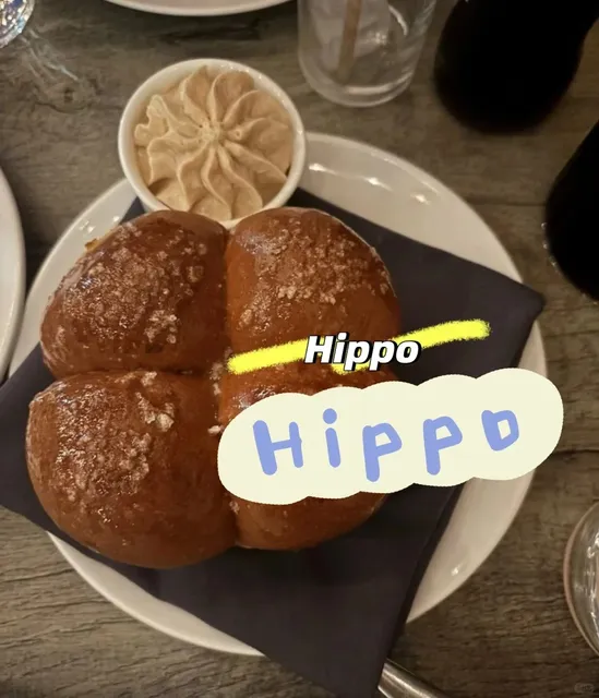 Hippo: A Hidden Gem in Highland Park 🦛