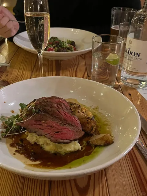 Farm-to-Table Dining in Albuquerque 🌾🍽️