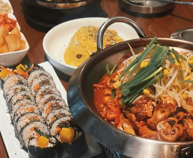 🍗 DAAN Korean Cuisine – Richmond’s Crispy Chicken Wing Heaven!