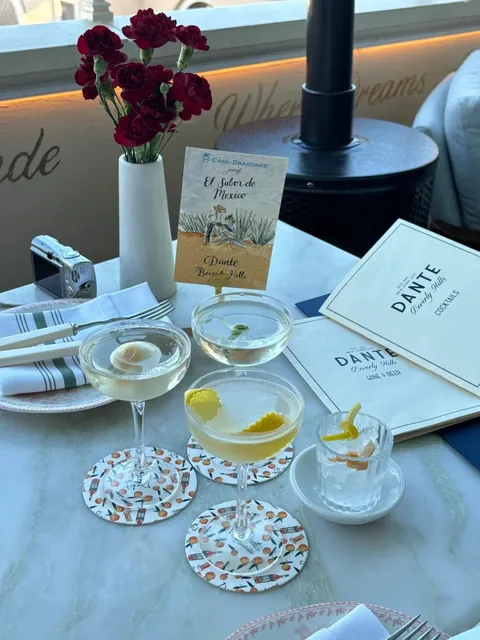 LA / An Afternoon of Happiness for Just $10! 🍸✨  