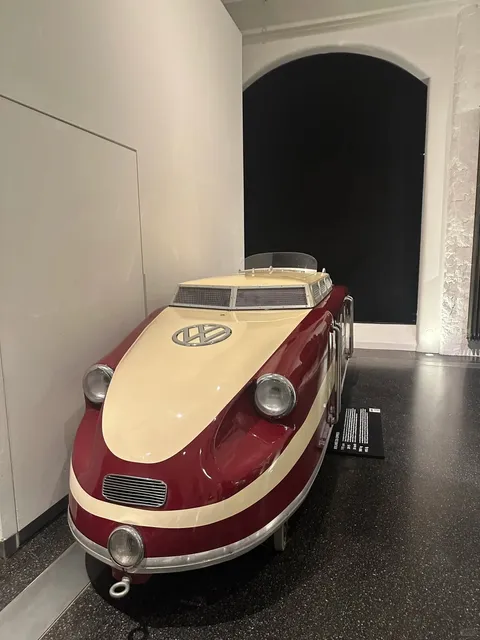 🇩🇪 Porsche Prototyp Museum Hamburg: A Must-See for Car Lovers!