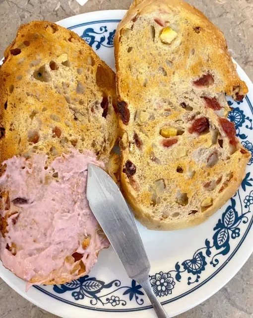 🥖 Hy-Vee Cranberry Walnut Bread | Your Go-To Sweet & Savory Loaf