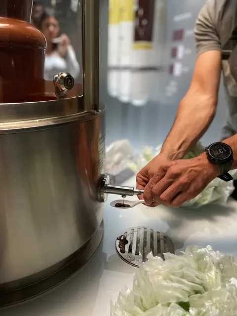 🍫 Unlimited Lindt Chocolate ♾️ A Must-Visit Chocolate Museum