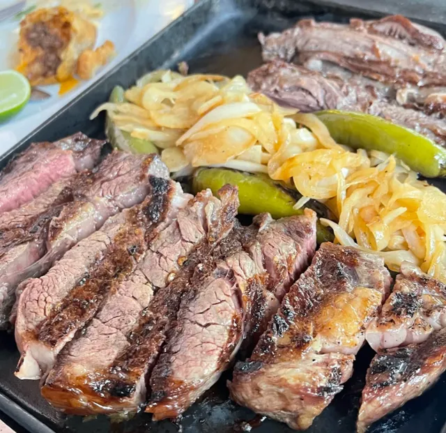 Puerto Madero | Argentina Meets Mexico in This Steak & Seafood Feast