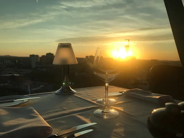 🌅 Birmingham Sunrise Guide: Stunning Views + Breakfast for £12.9!