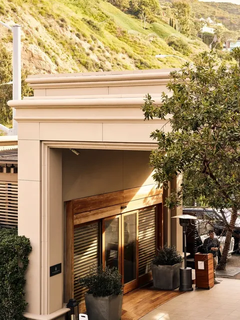 Dream Getaway in LA 🏖️ Malibu Beach Inn  