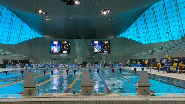 🏊‍♂️ London Aquatics Centre: Swim Like an Olympian! 💦✨