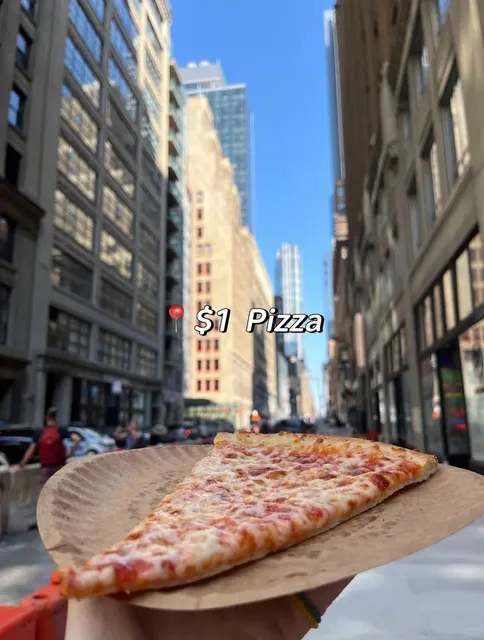 Midtown Manhattan $1 Pizza Roundup 🗽🍕