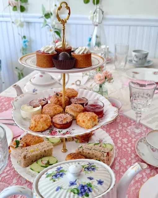 Found the super classic French afternoon tea in Boston!!