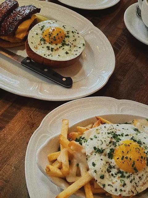 Revisiting Restaurants and Cafés in New York 🍔☕️