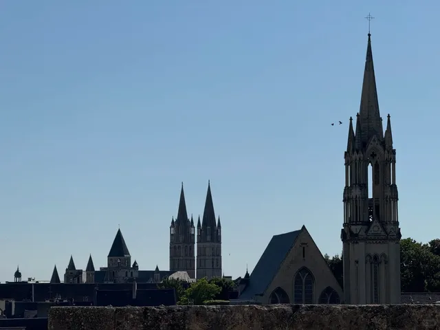 🚍 Non-Drive Version: Le Havre → Caen → Mont Saint-Michel