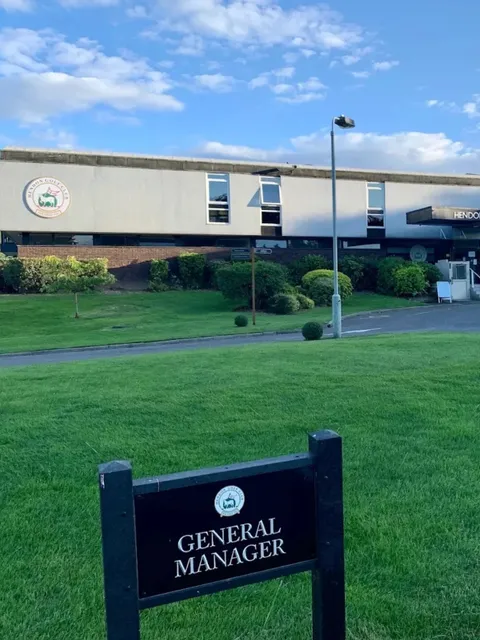 London's Hidden Golf Paradise｜Swing at Hendon Golf Club  