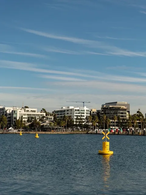 Geelong | Love at First Sight by the Sea 🌊💙