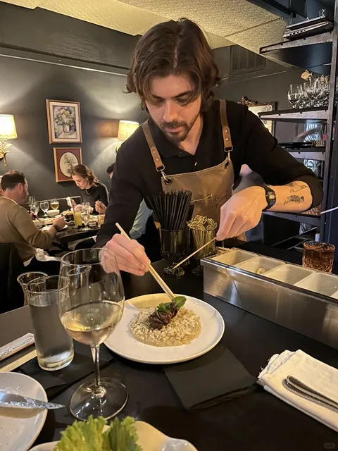 Dallas | Mot Hai Ba: A Michelin-Recommended Atmosphere Restaurant