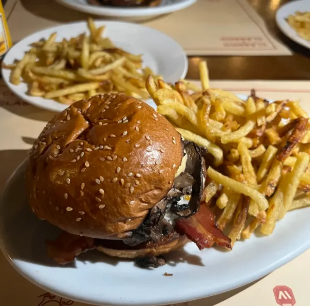 🇧🇷 Holy Burger, São Paulo