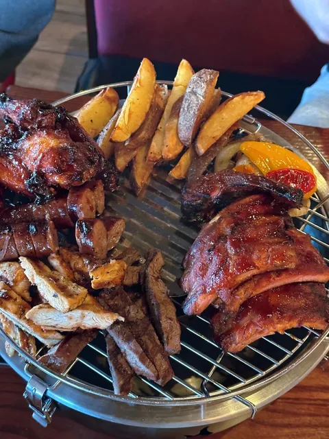 DMV Eats | Smokey Bones Woodbridge 🍖🔥