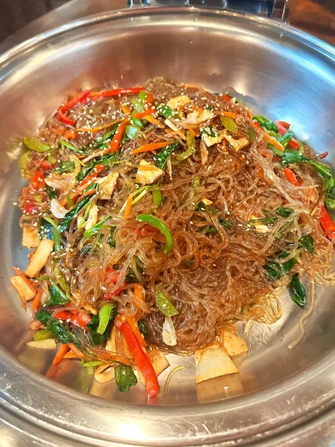 🇺🇸 Super Affordable Hot Pot & BBQ Buffet in Austin! 🍲