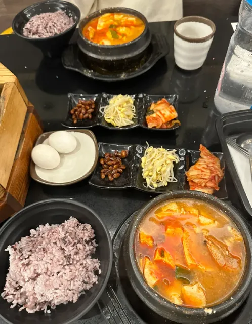 💰 Toronto's Must-Try "Wow" Restaurants Under $20!